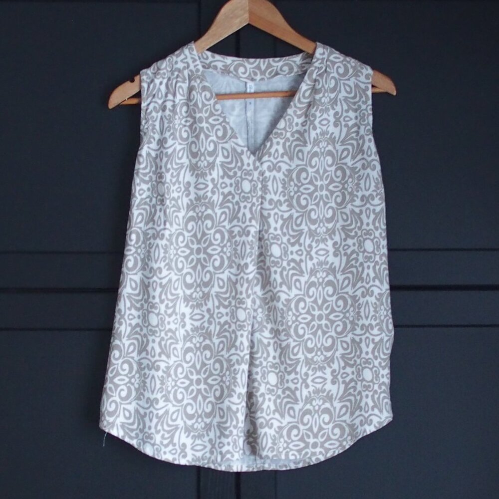 Blue Sky | Linen Blend Sleeveless Blouse